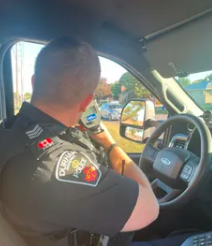 神兽归笼第一天！安省教师校区内以95公里/小时的速度狂飙被抓2