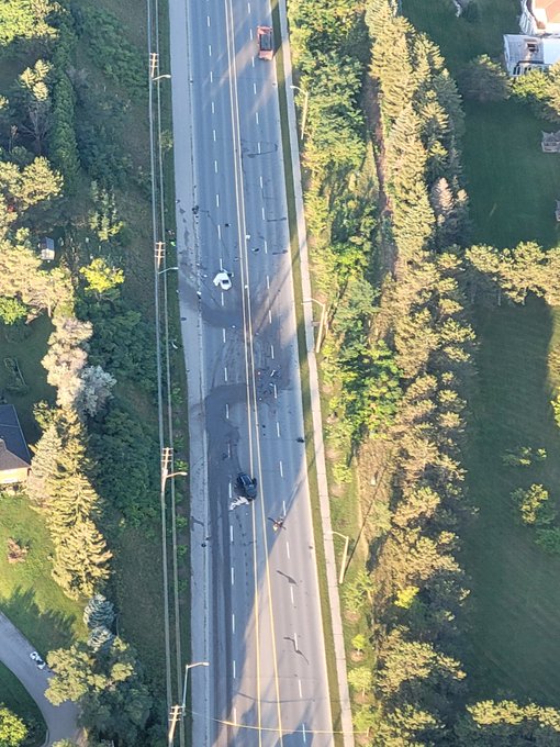 华人聚集的万锦市发生严重车祸，警察被迎面车头撞至身亡2