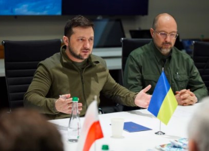 糗大了！英国国防大臣被骗！与假冒的乌克兰总理视频通话10分钟3