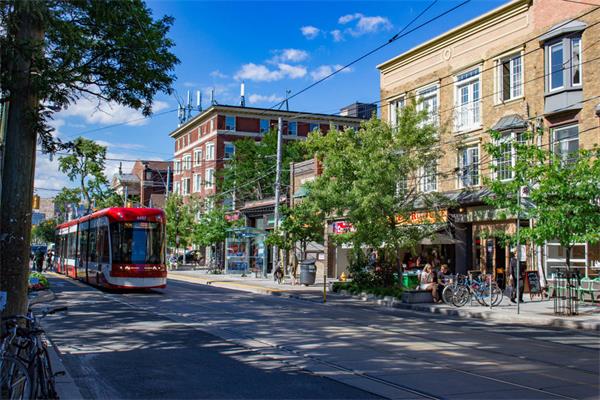 不可多得！寸土寸金的多伦多这5个社区最适合家庭定居2