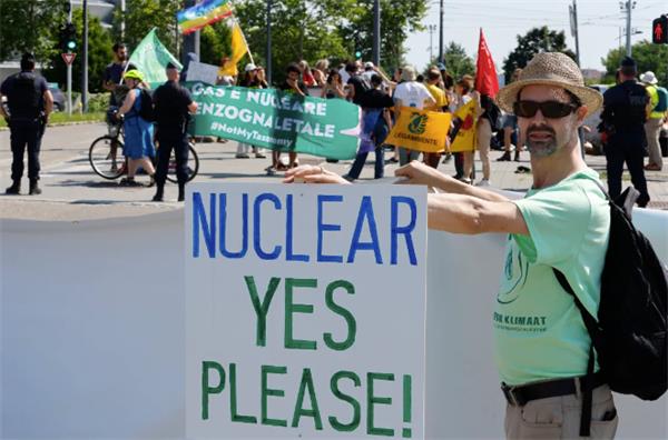 俄罗斯关闭天然气！欧洲人为冬季能源危机做准备3