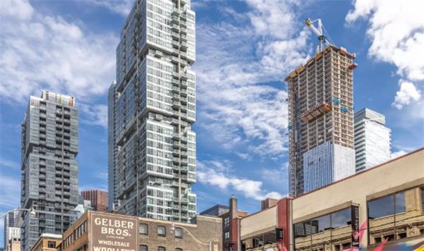 足足4个月租金大幅上涨！租一套公寓比一年前高出近600加元1