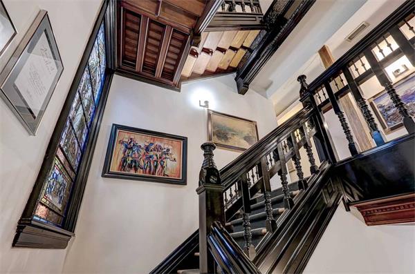 多伦多超过700万的办公室长什么样？3