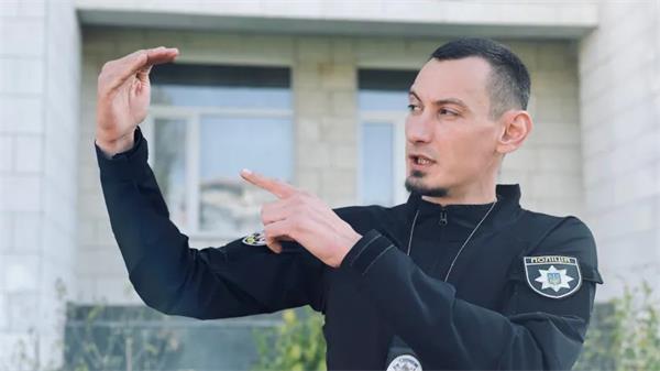 乌克兰警察击落数架伊朗制造的 Shahed 136无人机,2