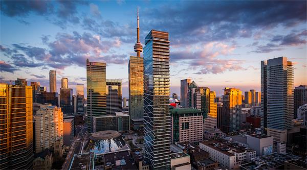 在安省需要赚多少钱才能满足最基本的生活1