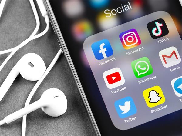 美国多个州发出禁令，不允许手机下载使用TikTok 1