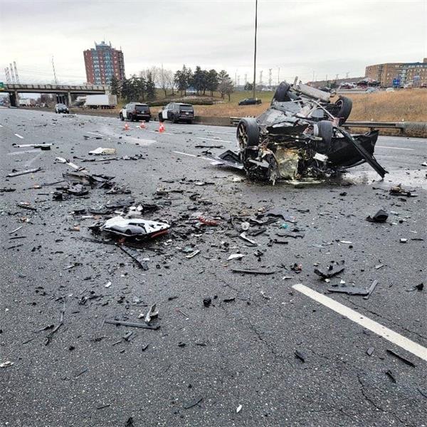 在 401 高速公路上被逆向司机撞死的华裔男子的家人感谢人们的帮助1