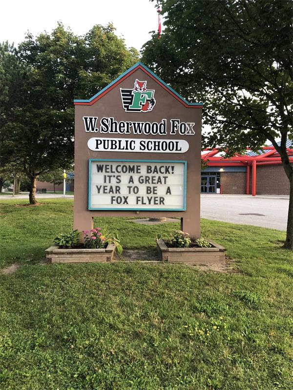 <a href='/school/list-1-0-0-0-0-po-ct-kw' style='color:blue;text-decoration:underline;' alt='学校'>学校</a>.jpg 学校.jpg