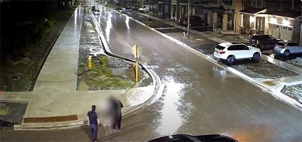 【视频】警方警告公众,万锦市一周内发生三起劫车事件1 【视频】警方警告公众,万锦市一周内发生三起劫车事件1