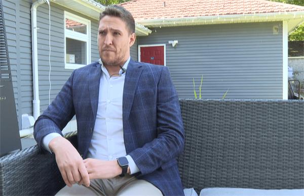 “不可接受” NB男子发现两名无家可归者睡在他的台阶上2 “不可接受” NB男子发现两名无家可归者睡在他的台阶上2