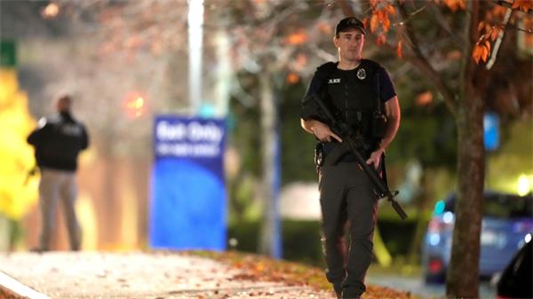 美国缅因州大规模枪击事件已造成 18 人死亡、13 人受伤2