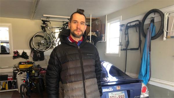 【人物故事】从愤怒到慷慨，NB男子讲述汽车被盗后的教训1