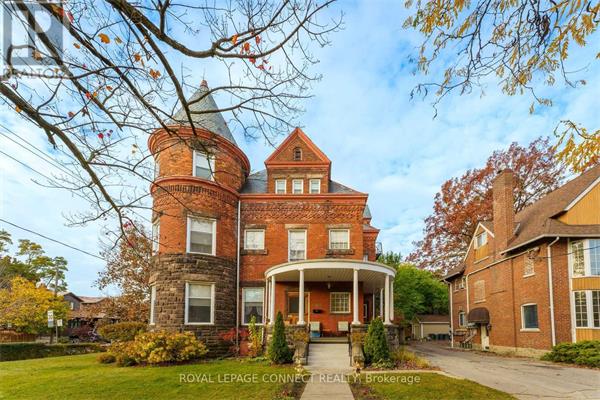 报业老板詹姆斯·T·杰克逊的故居叫价400万加币出售1