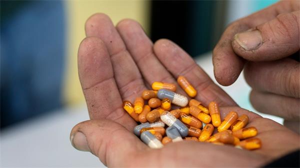 街头毒品中的动物镇定剂引起警惕1 街头毒品中的动物镇定剂引起警惕1