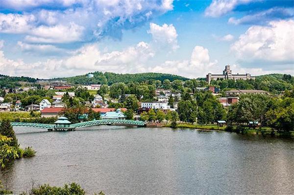 一套房子只需 23.4 万加元？加拿大这6个地方生活质量好且生活成本较低1