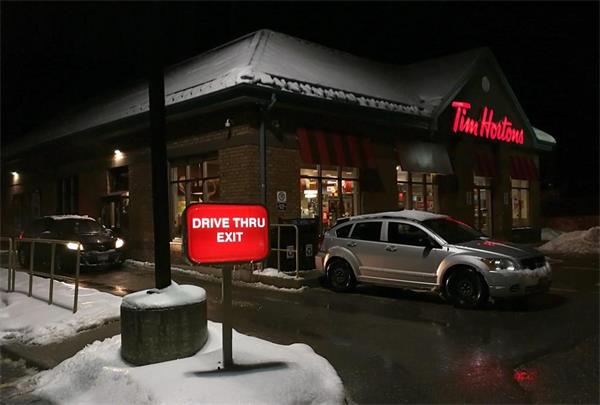 Tim Hortons 魁北克加盟商集团起诉品牌所有者,索赔 1890 万加元1 Tim Hortons 魁北克加盟商集团起诉品牌所有者,索赔 1890 万加元1