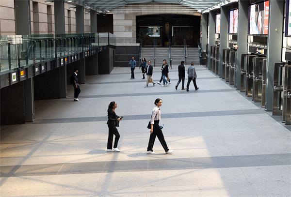 多伦多市中心的办公室空置率失控，严重陷入困境1