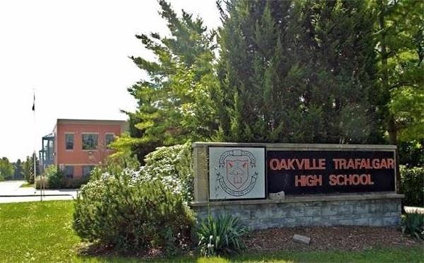 奥克维尔买房卖房Hank 奥克维尔买房卖房Hank