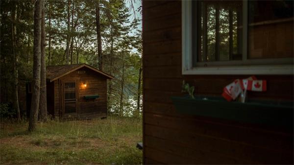 “买家牢牢掌握主动权” 专家称现在是在加拿大购买度假屋的好时机1