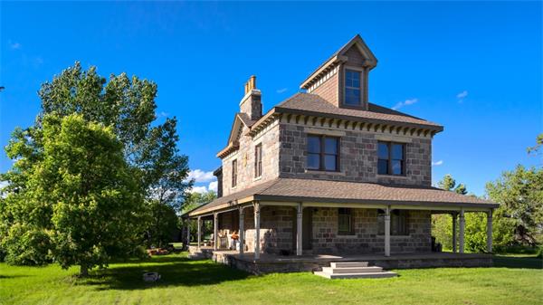 “值得爱护的家” 曼尼托巴历史地标的房屋在待售3