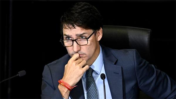特鲁多称他手上有一份容易受到或参与外国干涉的保守党名单1 特鲁多称他手上有一份容易受到或参与外国干涉的保守党名单1
