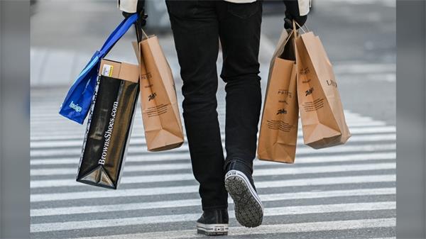 大多数加拿大人表示 GST 税收减免不会对财务产生影响1 大多数加拿大人表示 GST 税收减免不会对财务产生影响1