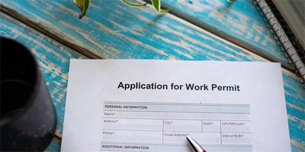 加拿大对国际留学生和工签持有人家属的规定发生了改变2