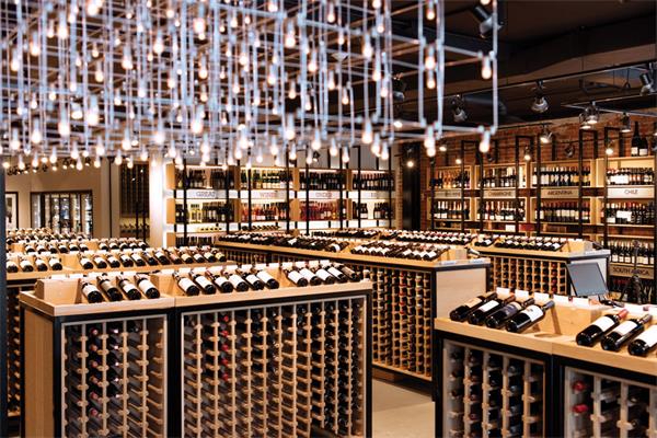 安省LCBO 将从货架上撤下全部美国进口的酒1 安省LCBO 将从货架上撤下全部美国进口的酒1