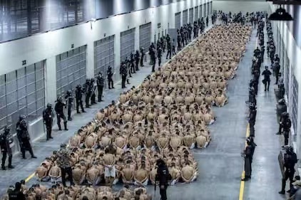 深入了解特朗普计划将拘留的移民送往的Salvador大型监狱2