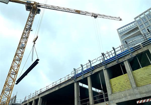 美国关税对安省的房地产市场是毁灭性影响1 美国关税对安省的房地产市场是毁灭性影响1