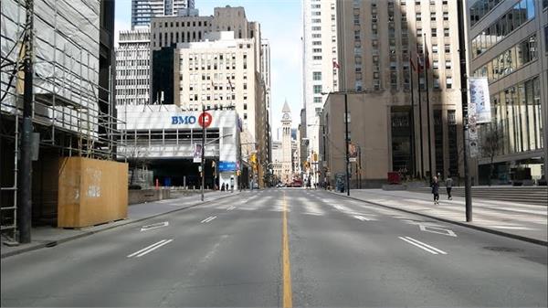 多伦多市中心出现了复苏的现象但仍然举步维艰2