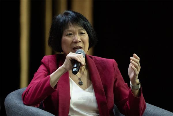 为什么多伦多选择英国和爱尔兰?多伦多市长奥利维亚·周带团出访推动经济合作1 为什么多伦多选择英国和爱尔兰?多伦多市长奥利维亚·周带团出访推动经济合作1