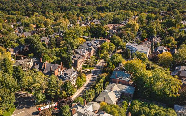 【多伦多门牌背后的秘密 # 1】Rosedale的幽灵宅邸:百年豪宅里的黄金、银行家与失落的家族1 【多伦多门牌背后的秘密 # 1】Rosedale的幽灵宅邸:百年豪宅里的黄金、银行家与失落的家族1