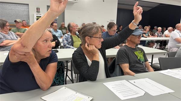 首次置业者踩雷:购入安省小镇房屋后,地税暴涨200%陷入困境3 首次置业者踩雷:购入安省小镇房屋后,地税暴涨200%陷入困境3