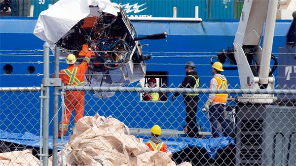 “泰坦”号潜水器内爆事故调查报告发布:美国海岸警卫队认定悲剧“本可避免”1 “泰坦”号潜水器内爆事故调查报告发布:美国海岸警卫队认定悲剧“本可避免”1