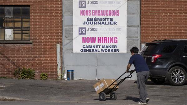 加拿大就业市场降温，就业率创数十年新低1