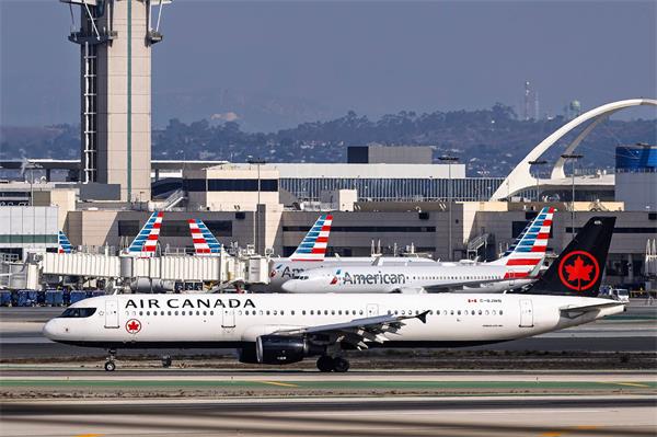 加拿大航空准备在罢工前取消航班1