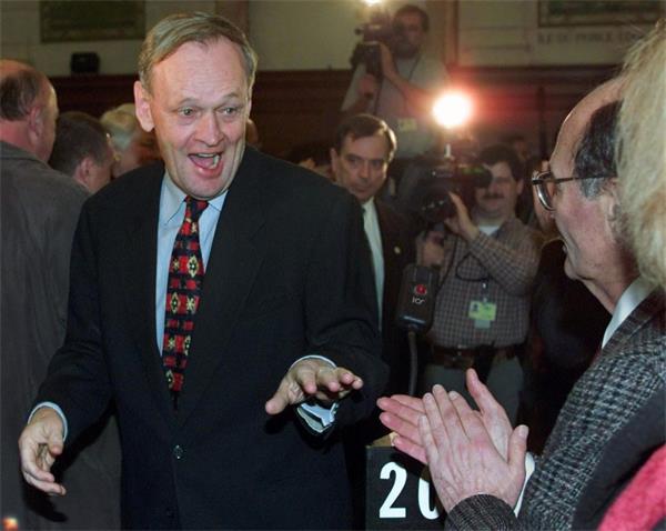 总理被“派”几十年后，加拿大政坛的威胁形势发生了变化1