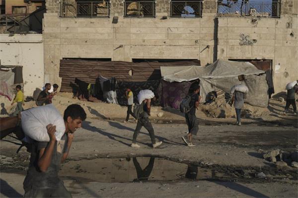 自由党政府在官方认定饥荒后严厉谴责以色列，并敦促停止不断升级的战争1