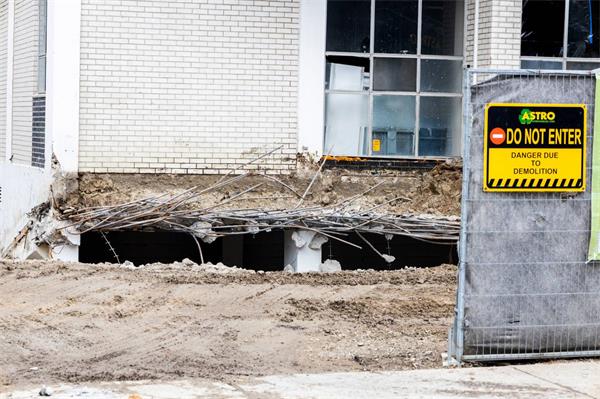 多伦多公寓大楼建成 60 年后将被彻底拆除了2