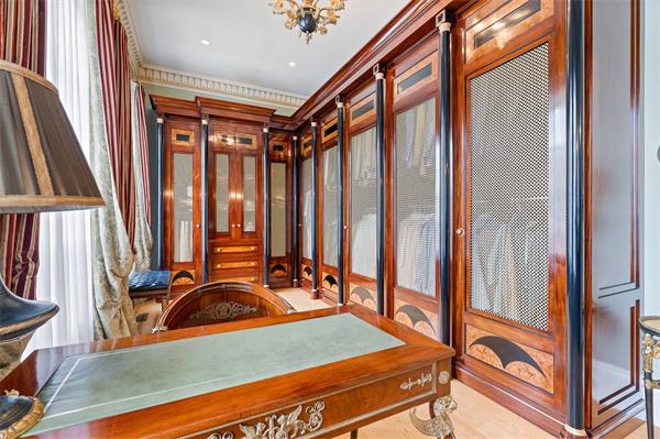 多伦多有史以来最昂贵的住宅之一刚刚上市7 多伦多有史以来最昂贵的住宅之一刚刚上市7