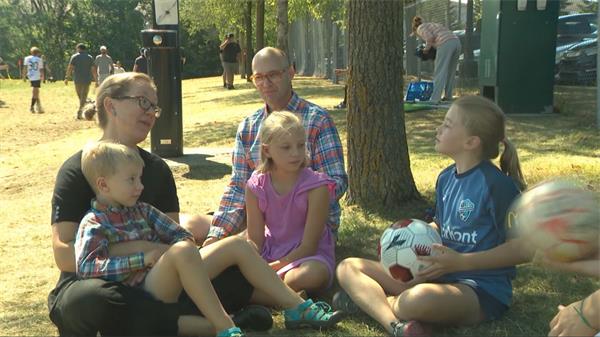 “两周时间收拾房子” 魁北克家庭在加拿大生活15年后被迫返回美国1 “两周时间收拾房子” 魁北克家庭在加拿大生活15年后被迫返回美国1