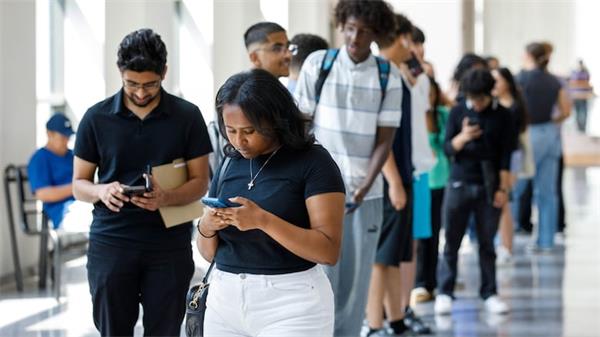 8 月份失业率攀升至 7.1%，经济损失 66,000 个工作岗位2