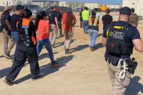 韩国最终决定遣返数百名在美国被拘留的公民1