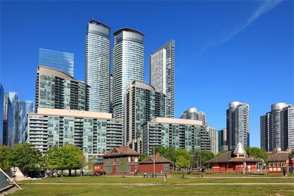 多伦多是加拿大唯一一个“租金负担”减轻的主要城市1
