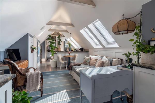 多伦多这栋指定的遗产住宅售价不到 600 万加元5