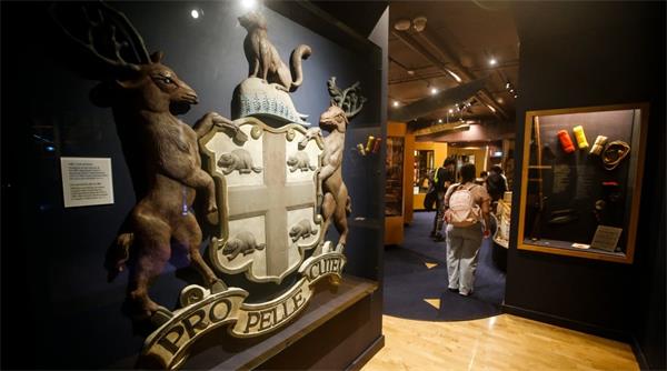 哈德逊湾公司重启创始特许状拍卖：戴维·汤姆森愿出1500万加元捐赠曼尼托巴档案馆4