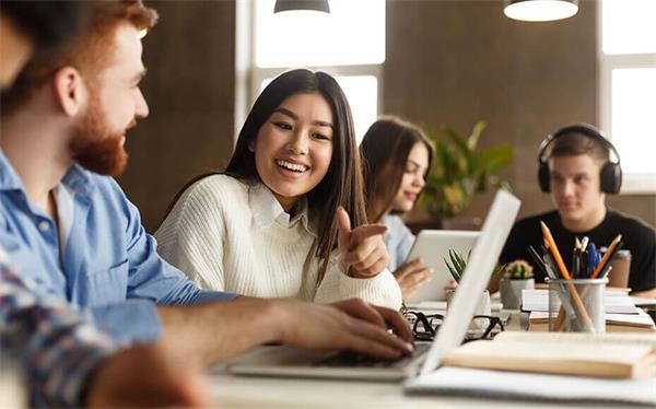 PSAC推动禁止无薪实习：做了工作就应该得到报酬1