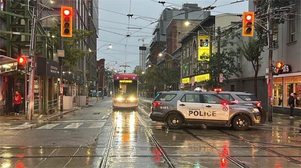 多伦多市中心发生一起肇事逃逸事件，一名女行人被撞身亡1