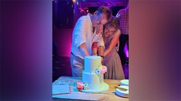 从怀疑婚姻到50岁求婚：一个女人与婚姻和解的旅程1